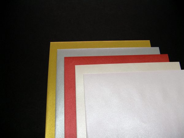 SOBRE IRISDISCENTE 170X170 ORO